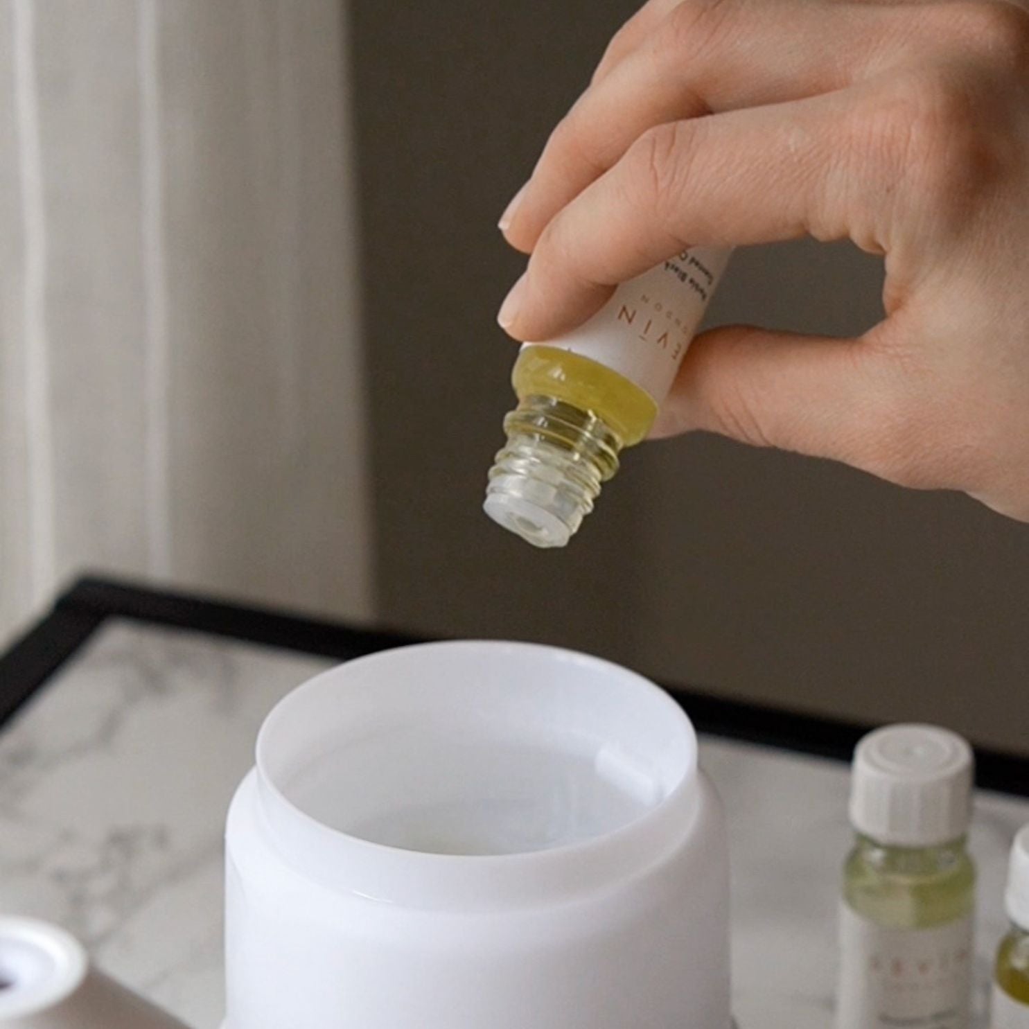 How to Use Fragrance Layering to Transform the Feel of Your Home