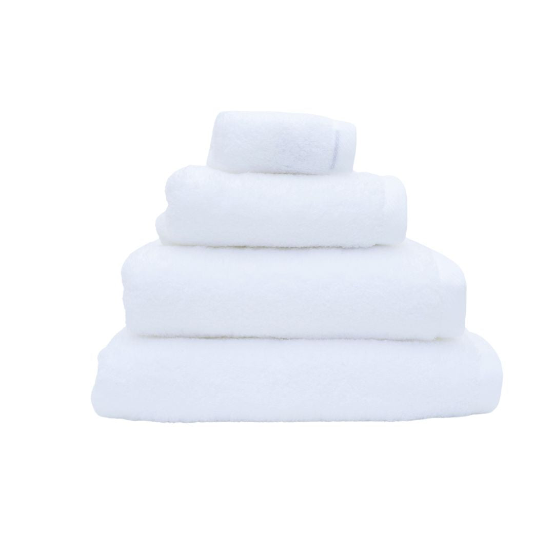 SEVIN London Bath Towel - White