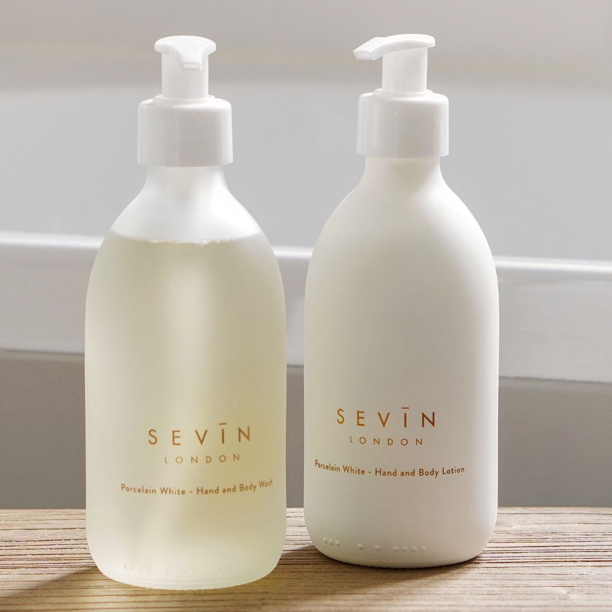 Porcelain White - 500ml Match & Save: Wash & Lotion Bundle
